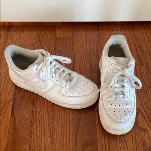 Nike White AF1